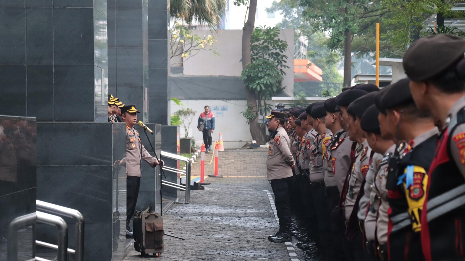 Polisi Kerahkan 1.108 Personel Amankan Sidang Hasto Kristiyanto di PN Jakarta Pusat