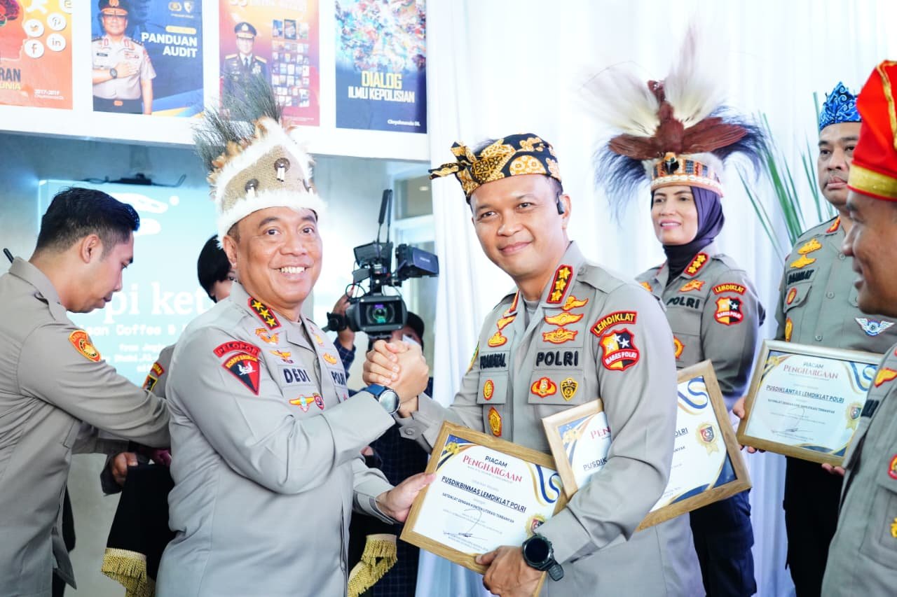 Wakapolri Komjen Dedi Prasetyo Resmi Buka Literation Expo 2025.